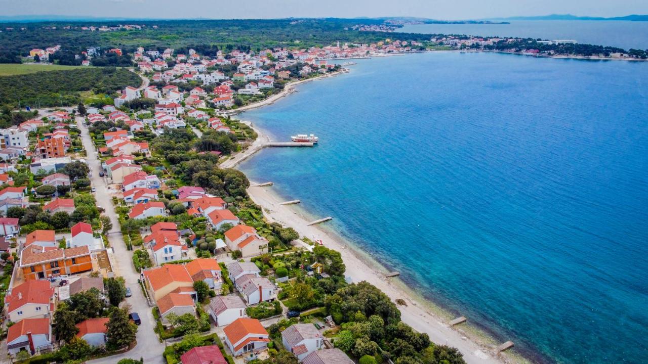Locus Apartments Petrcane Buitenkant foto