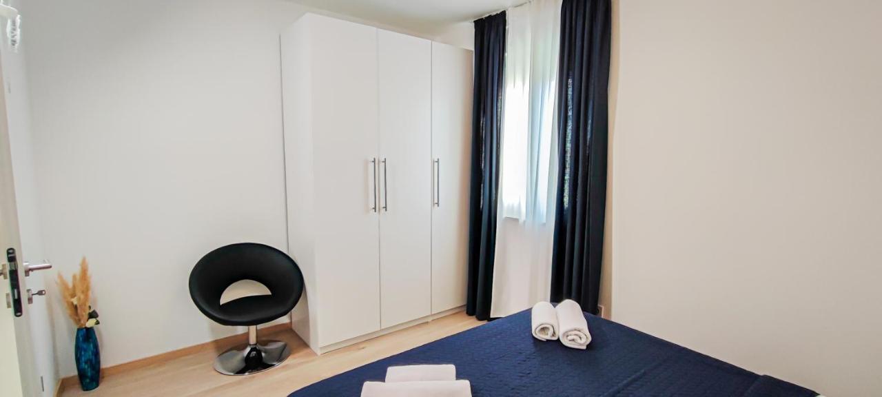 Locus Apartments Petrcane Buitenkant foto