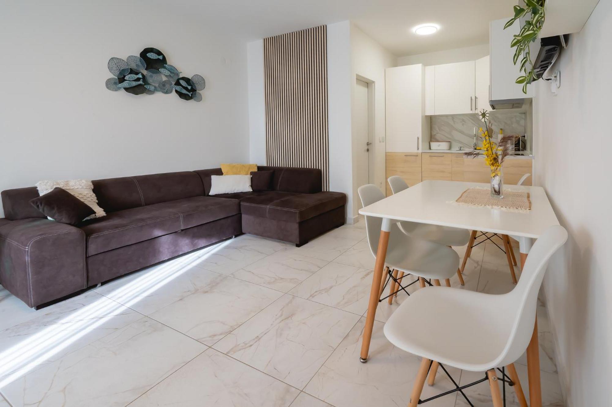 Locus Apartments Petrcane Buitenkant foto